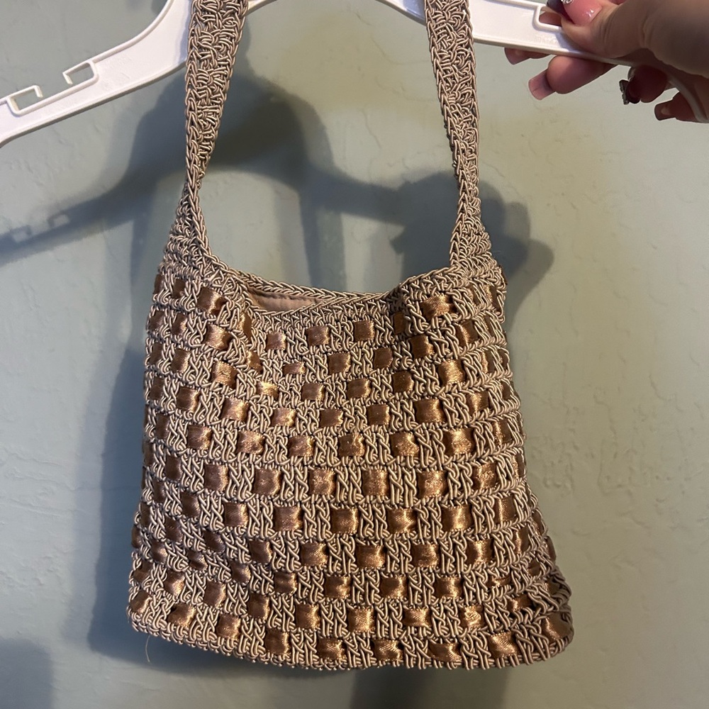 Tan Crochet Shoulder Bag with Pattern